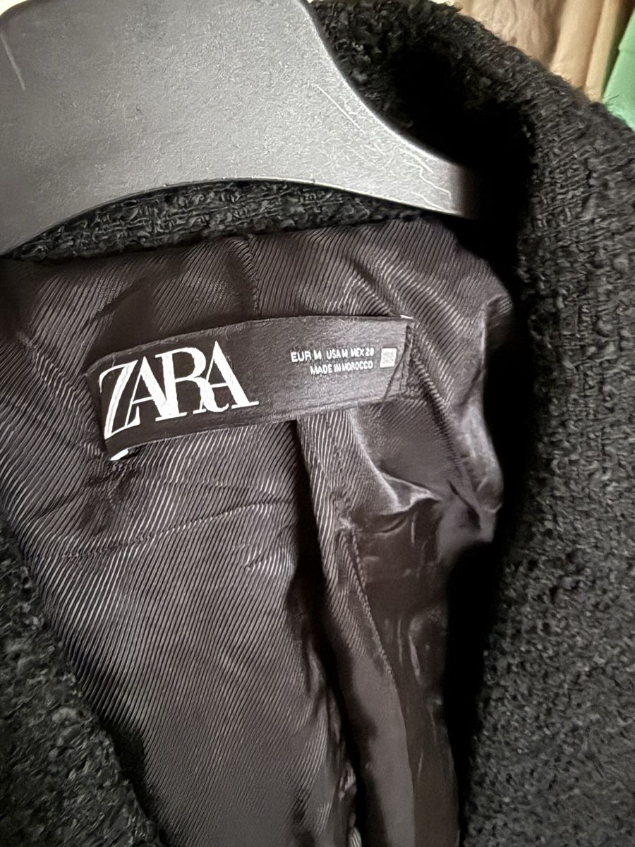 Zara Giacche: Zara Bouclé Blazer, Schwarz – Nuovo e nell'imballaggio originale da Alpnach Dorf venduto da beauty87 1