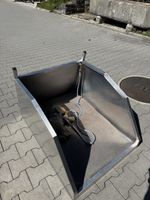 Hunde Box für Tesla Y