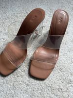 Zara Heels mit transparentem Absatz & Straps