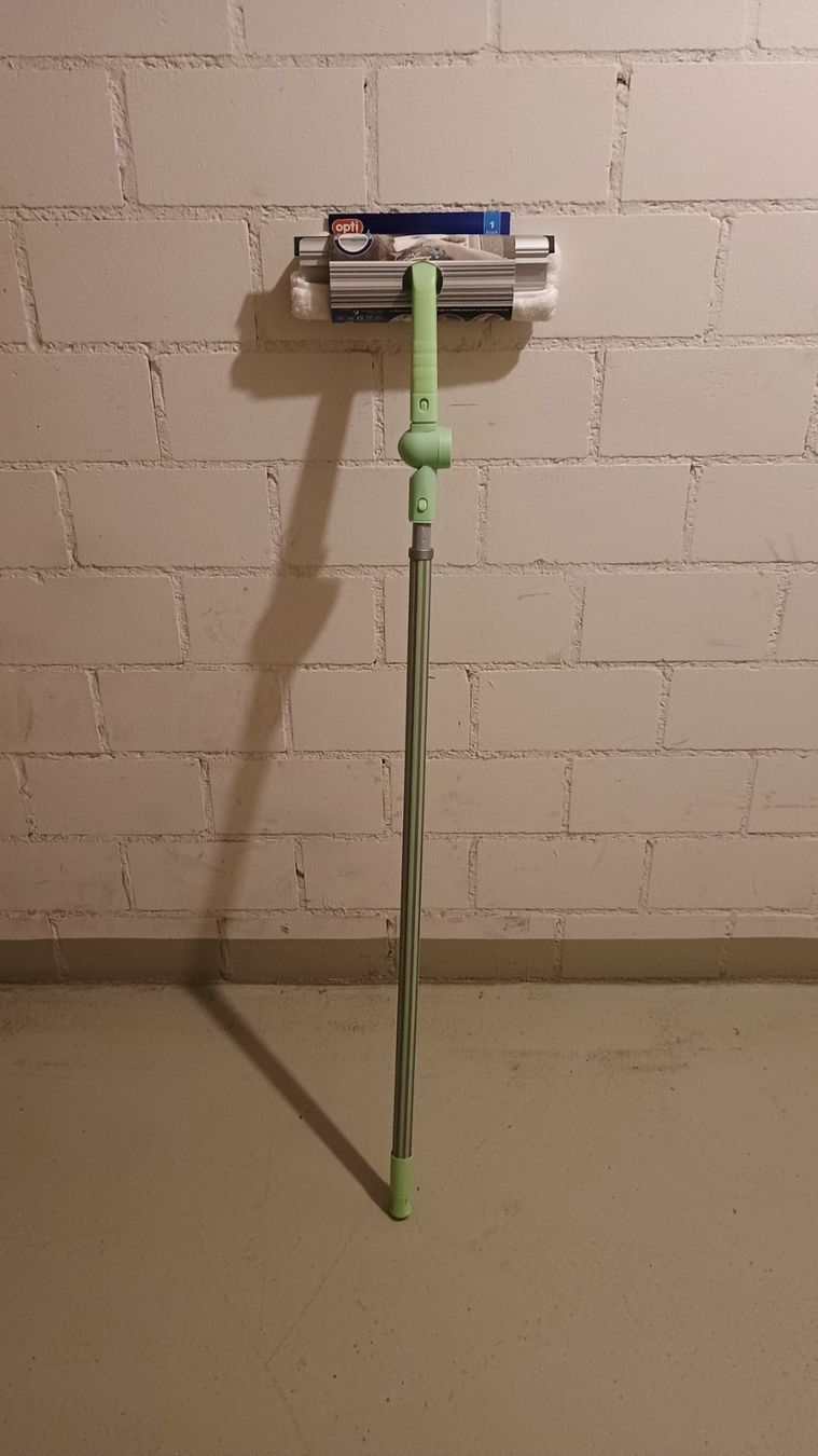 Altro per la casa: Fensterwischer mit Teleskopstange – Nuovo (secondo la descrizione) da Rothrist venduto da GIWALD 2