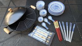 Wok Set mit Schüsseln und Teller und Essstäbchen / 6er Set