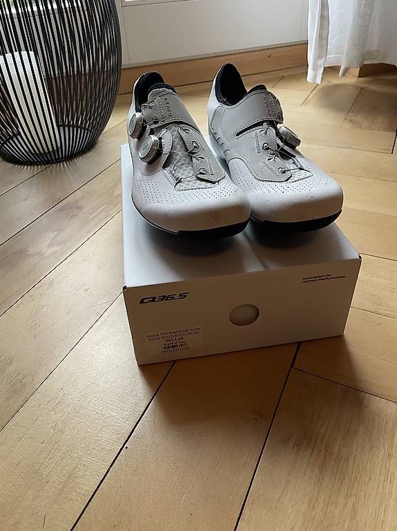 Herrenschuhe: Q36.5 Unique Pro Road Shoe White - 44 – Gebraucht aus Zürich von Ralph1987 1