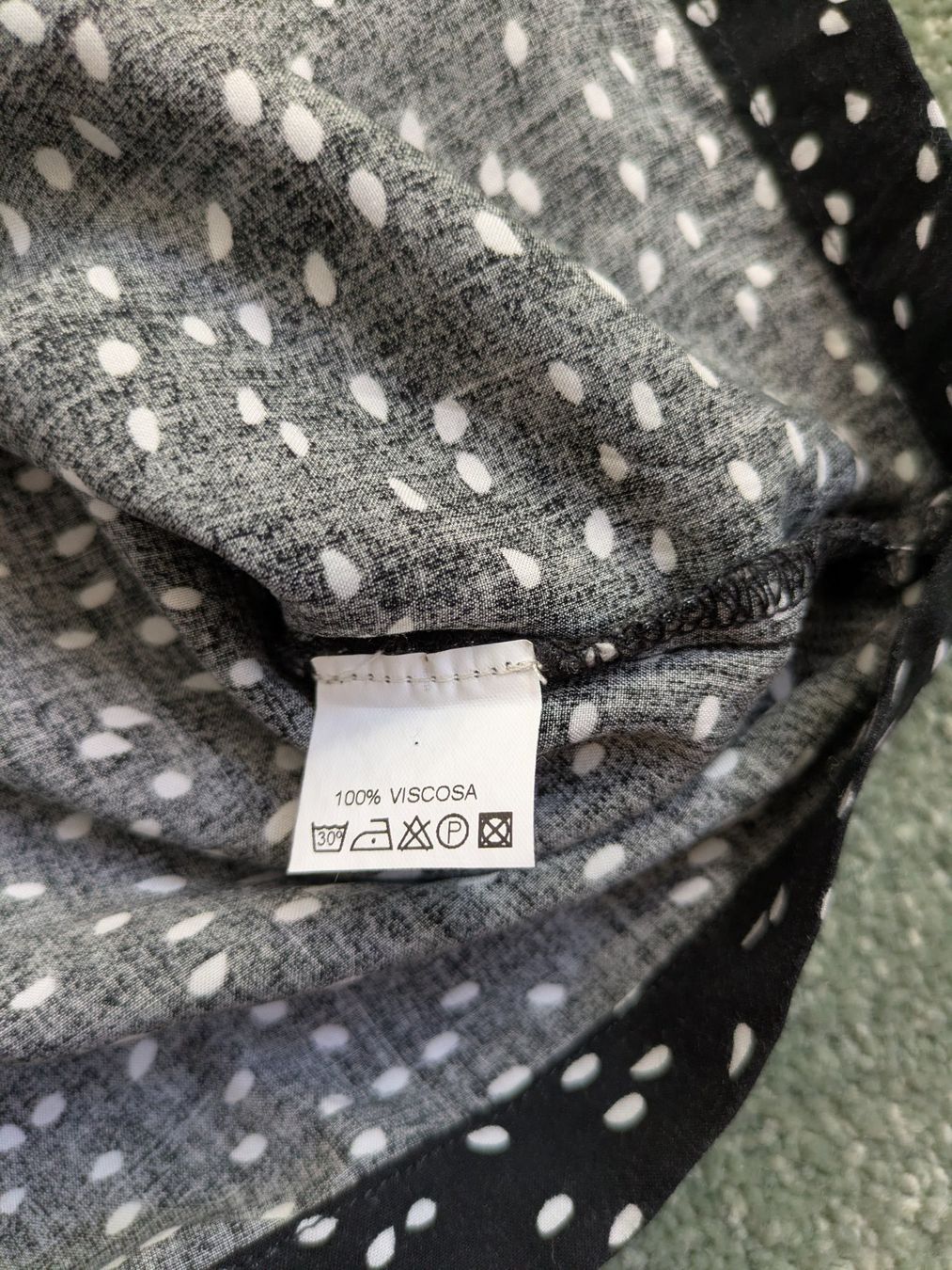 Top: gepunktetes Oberteil in One Size – Usato da Hedingen venduto da cafel10 2