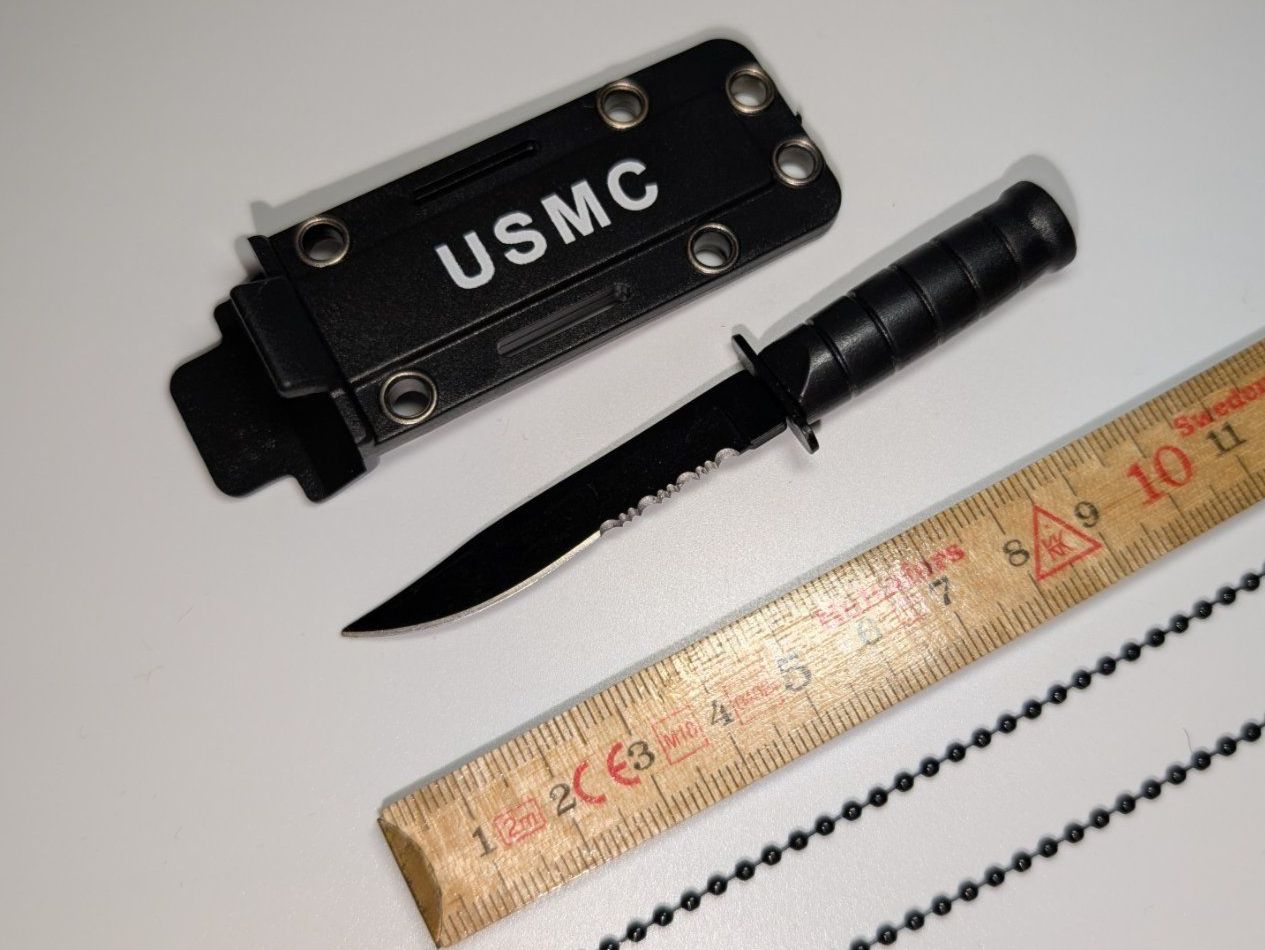 Coltellini militari: Kneck Knife Messer USMC – Nuovo e nell'imballaggio originale da Ostermundigen venduto da TradeLab 1