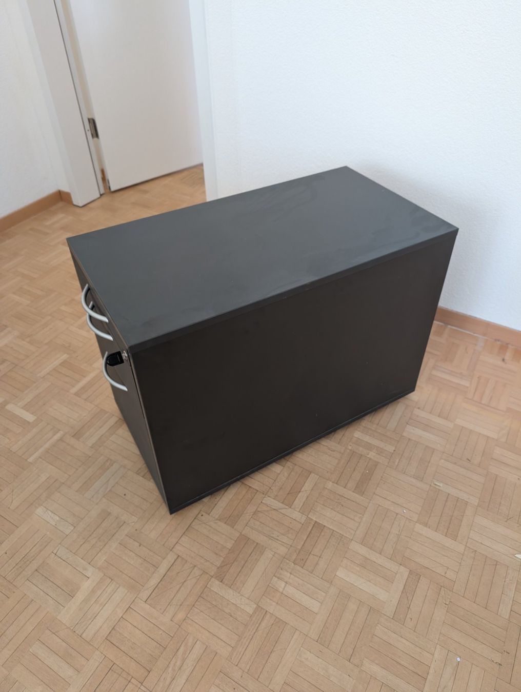 Banconi: Korpus Rollcontainer Büro – Usato da Wil SG venduto da Yves_marion 1