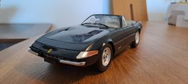 Ferrari Daytona Spider 1:18 neuwertig