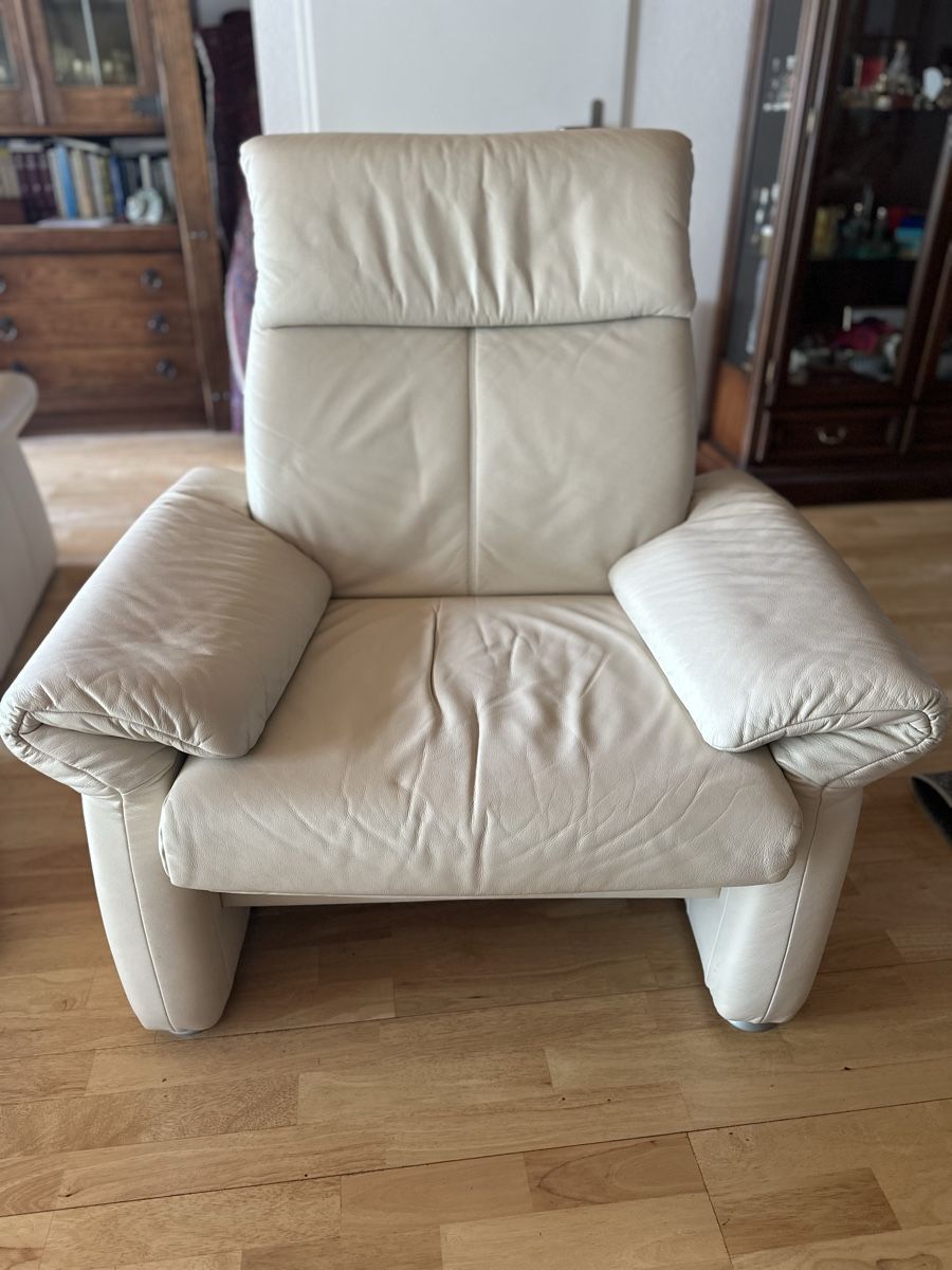 Poltrone: Sessel mit Hocker Leder – Usato da Uetikon am See venduto da manoka1