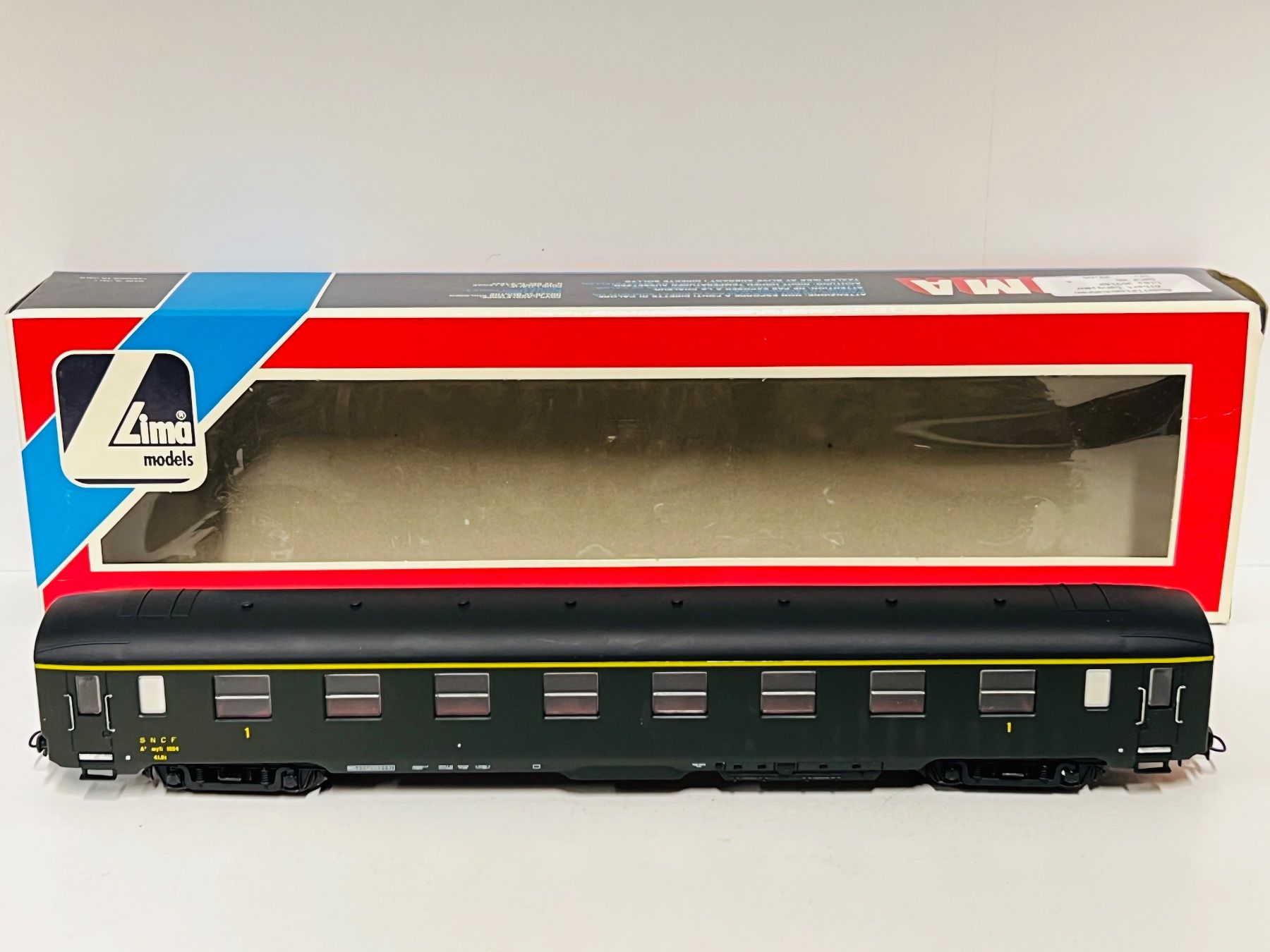 Lima Modellini di ferrovie: Lima  30 9148 SNCF 1.Kl. H0 DC – Usato da Geroldswil venduto da TopTrain54 1