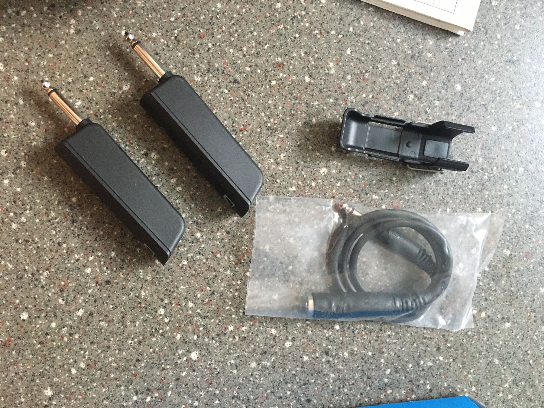 Strumenti musicali: Instrumentensender Wireless Sennheiser Instrument Base Set, – Usato da Zürich venduto da pino.zortea 4