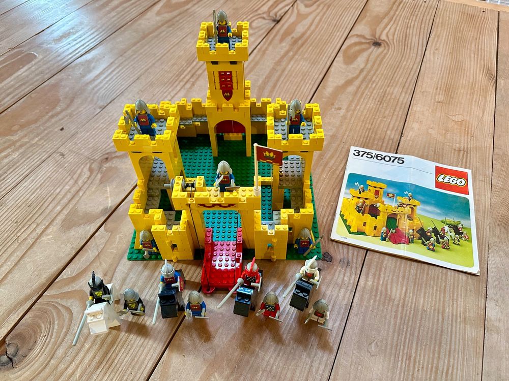 Lego Castle Ritter 375 - 6075 complet avec notice (Gebraucht) in Arnex ...
