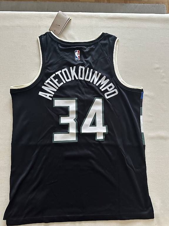 Canottiere & Pantaloni: Antetokounmpo 34 Trikot – Usato da Birr venduto da rob_d6wl 1