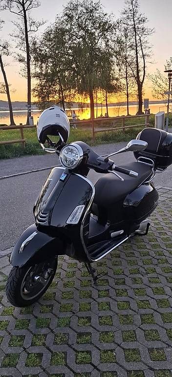 Vespa Scooters: Wunderschöne Vespa zu Verkaufen – Gebraucht aus Sursee von Schuu 1