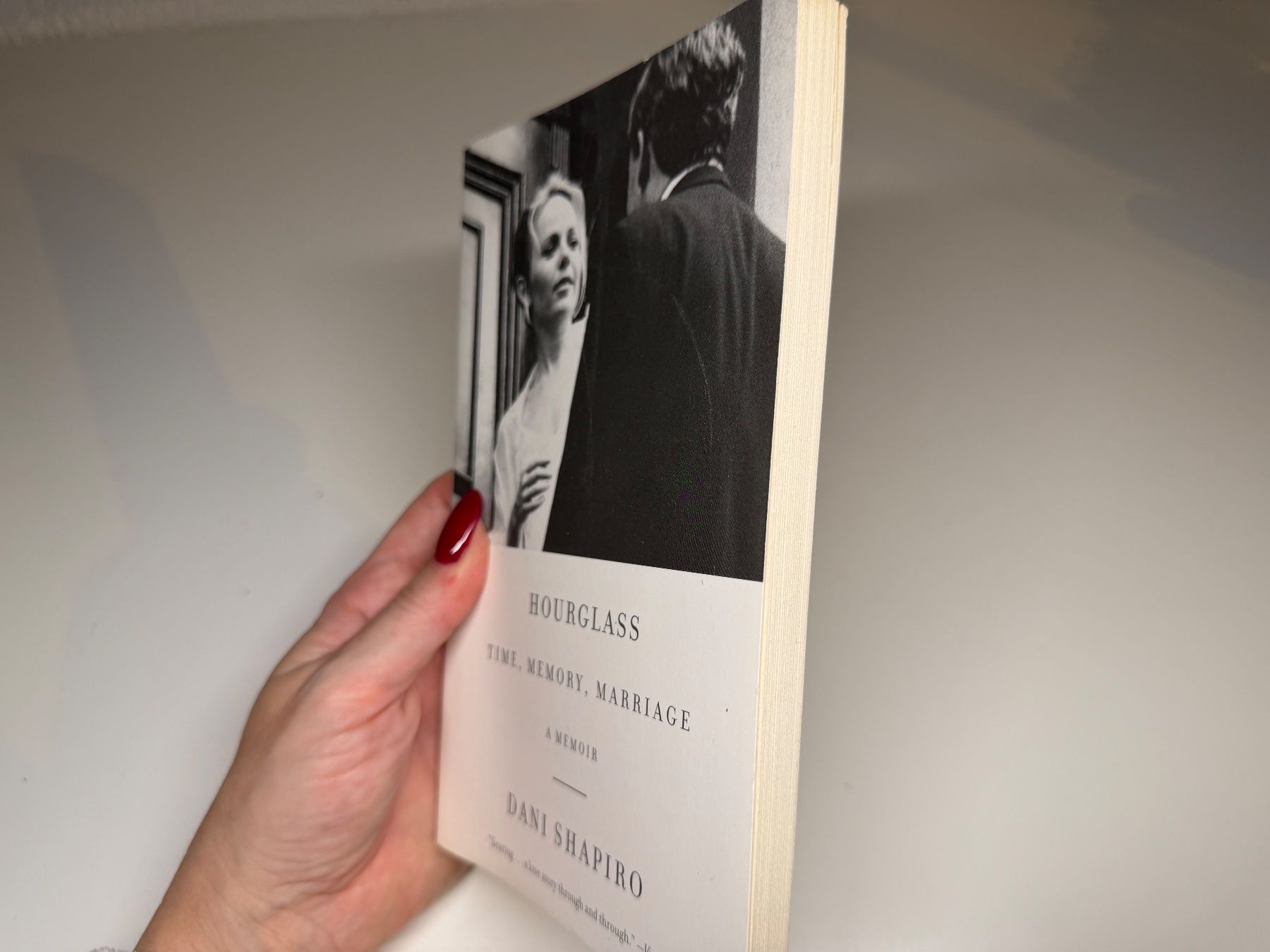 Libri: NOVEL: Dano Shapiro, Hourglass – Usato da Grosswangen venduto da English_books 1