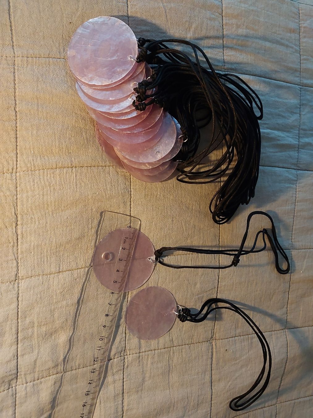 Catenine: 20 Halsketten Perlmutt rosa/lila – Nuovo (secondo la descrizione) da Einsiedeln venduto da rava02