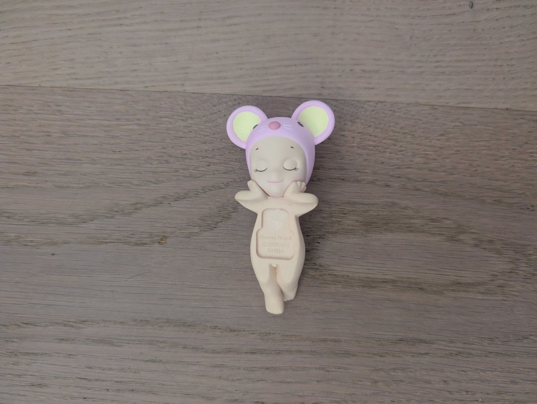 Sonny Angel Statuette: Sonny Angel Hipper, Mouse, wie neu – Nuovo (secondo la descrizione) da Winterthur venduto da nie_wy5y