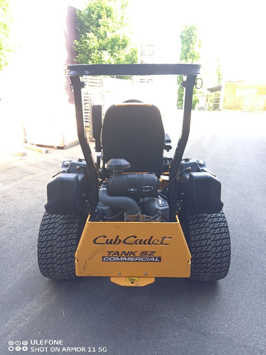 Traktoren: Rasentraktor Cub Cadet TANK SZ – Gebraucht aus Berg TG von Spezi_Geraet_01 2