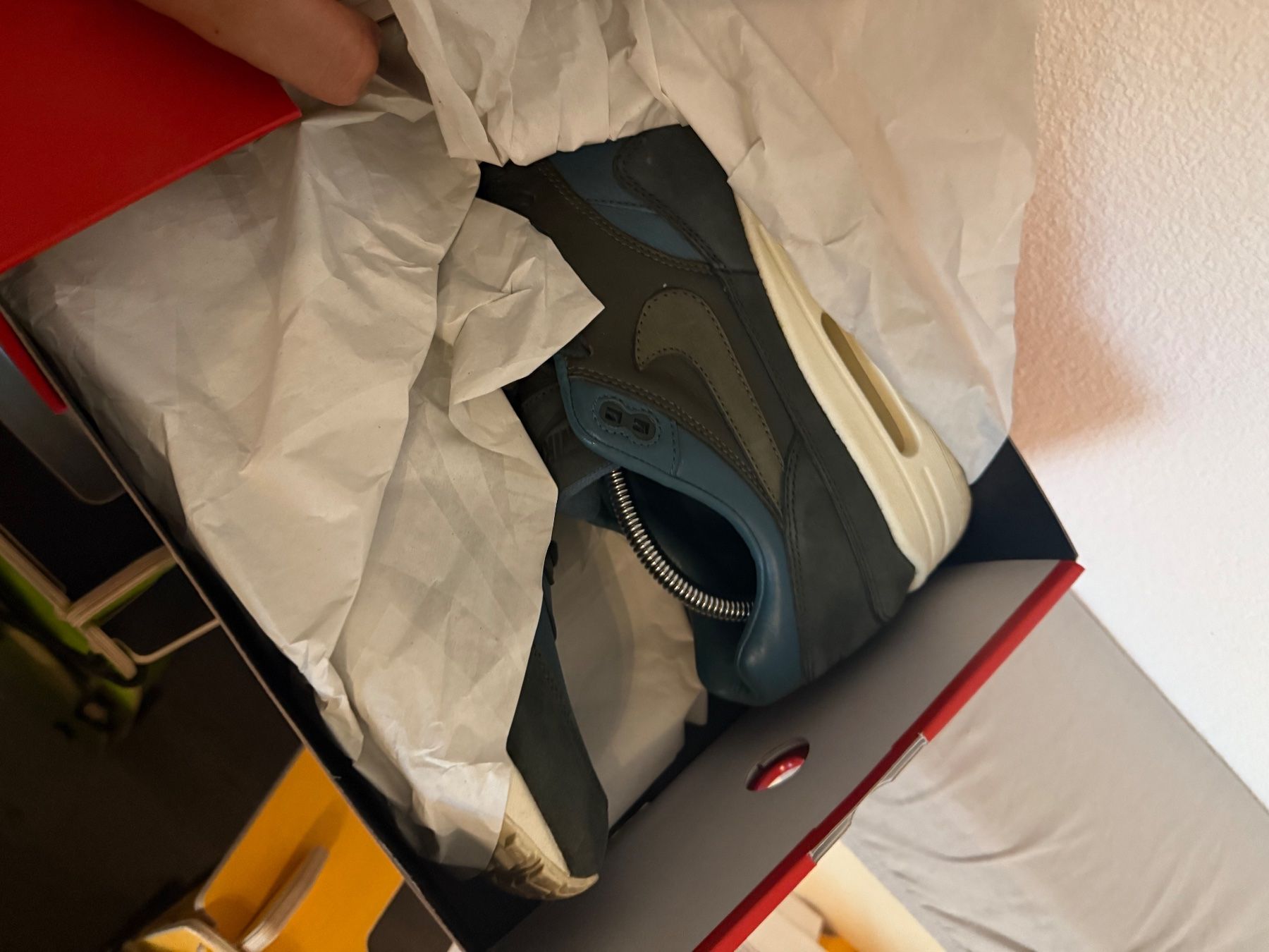 Nike Scarpe da uomo: Nike air max 1 pinnacle iced jade us10 – Usato da Giubiasco venduto da Darkemperor 1