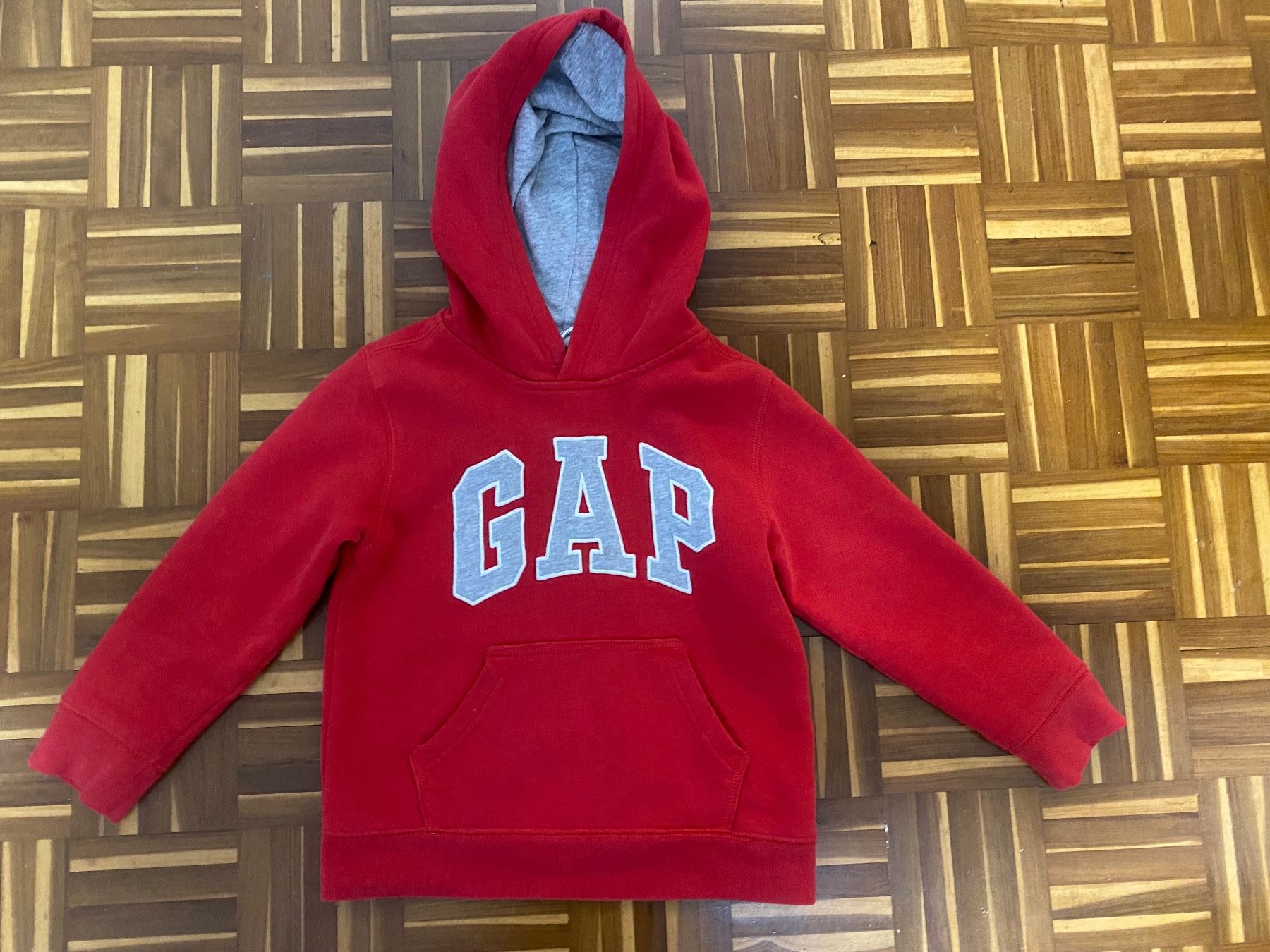 Gap Pulls et sweat-shirts: GAP Pullover, Gr.110 – D'occasion à Vezia par luce2011
