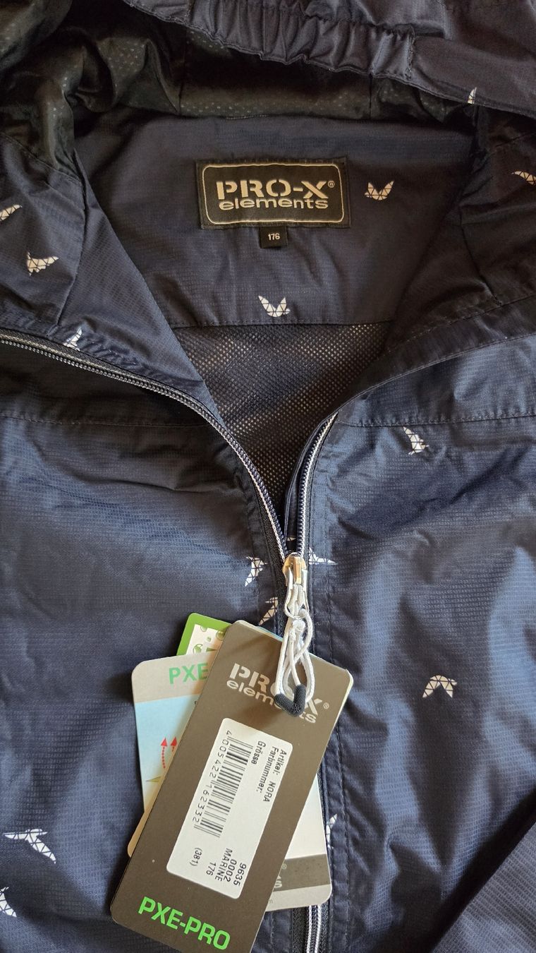 Giacche & Cappotti: RegenJacke gr 176 – Nuovo e nell'imballaggio originale da Grosswangen venduto da DenChey 1