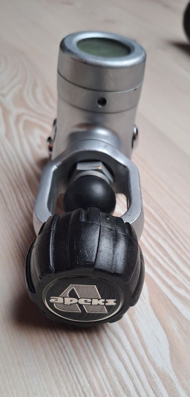 Apeks Atemregler & Jackets: APEKS ATX100 Atemregler  – Gebraucht aus Niederdorf von fah_9wky