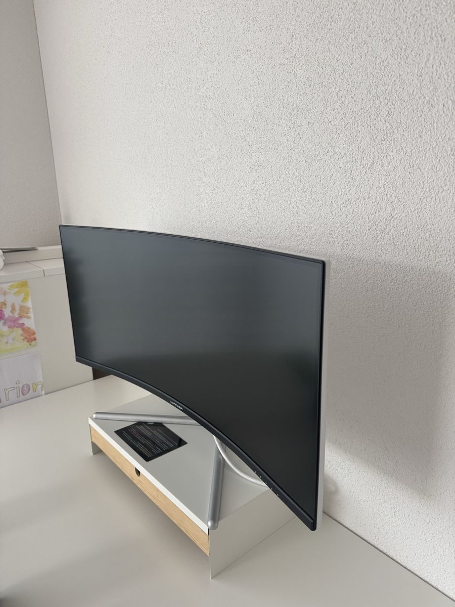 Ecrans: Monitor Curved LC-Power 34 Zoll  – Neuf (Voir description) à Rotkreuz par mari_on