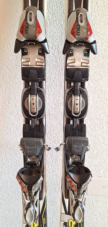 Völkl Skis: Völkl Ski 163cm, inklusiv Bindung – Gebraucht aus Baar von SBBaco 2