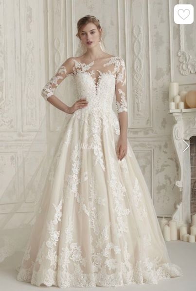 Pronovias Vestiti: Robe de mariée Pronovias off white – Usato da Bussigny venduto da LabiZaule