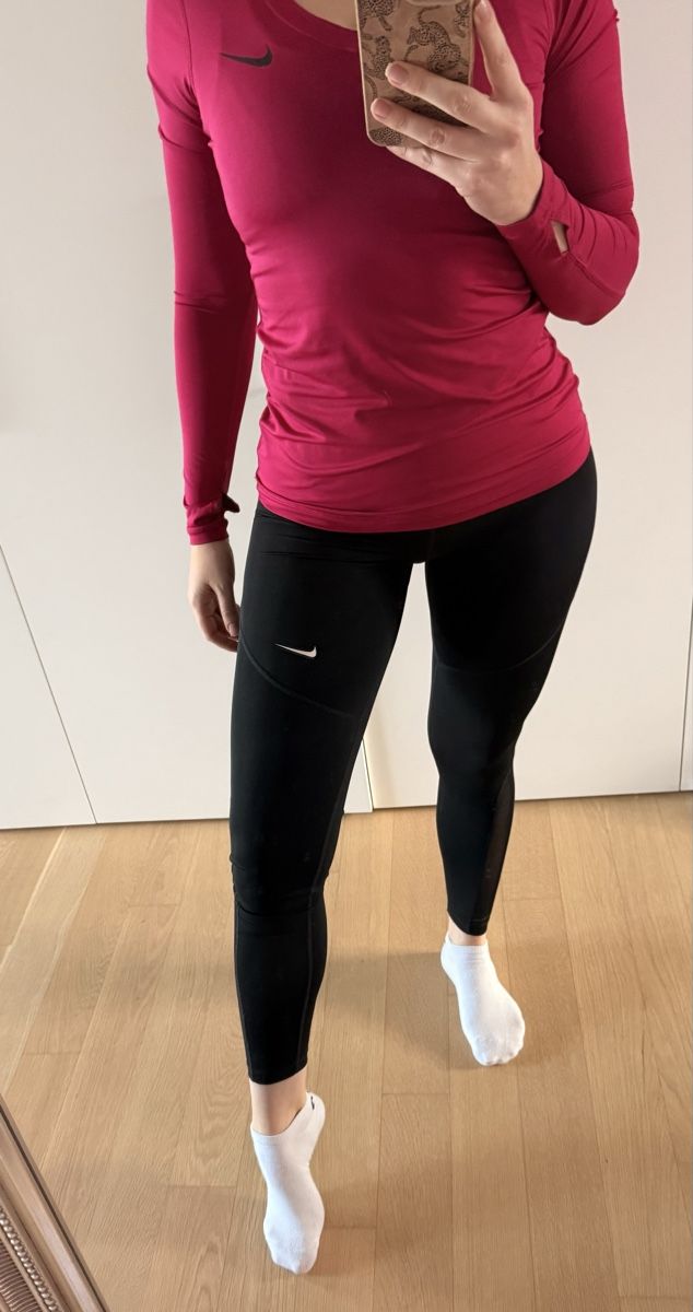 Nike Maglioni & Felpe: Nike Pro Training Pullover longsleeve M Pink Beere Pulli  – Usato da Staad SG venduto da Chirrari 3