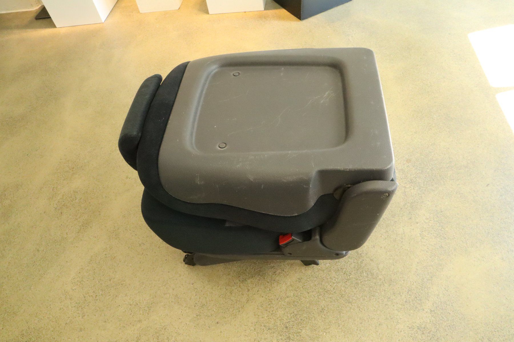 Alle Autoersatzteile: 4 Einzelsitze Renault Espace – Gebraucht aus Winterthur von scotty05 3