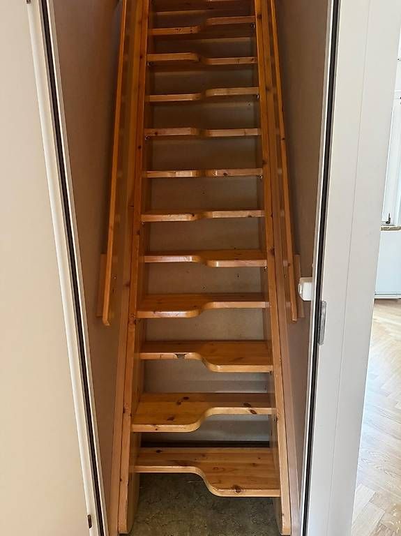 Treppen: Treppe – Gebraucht aus Basel von NicciM1