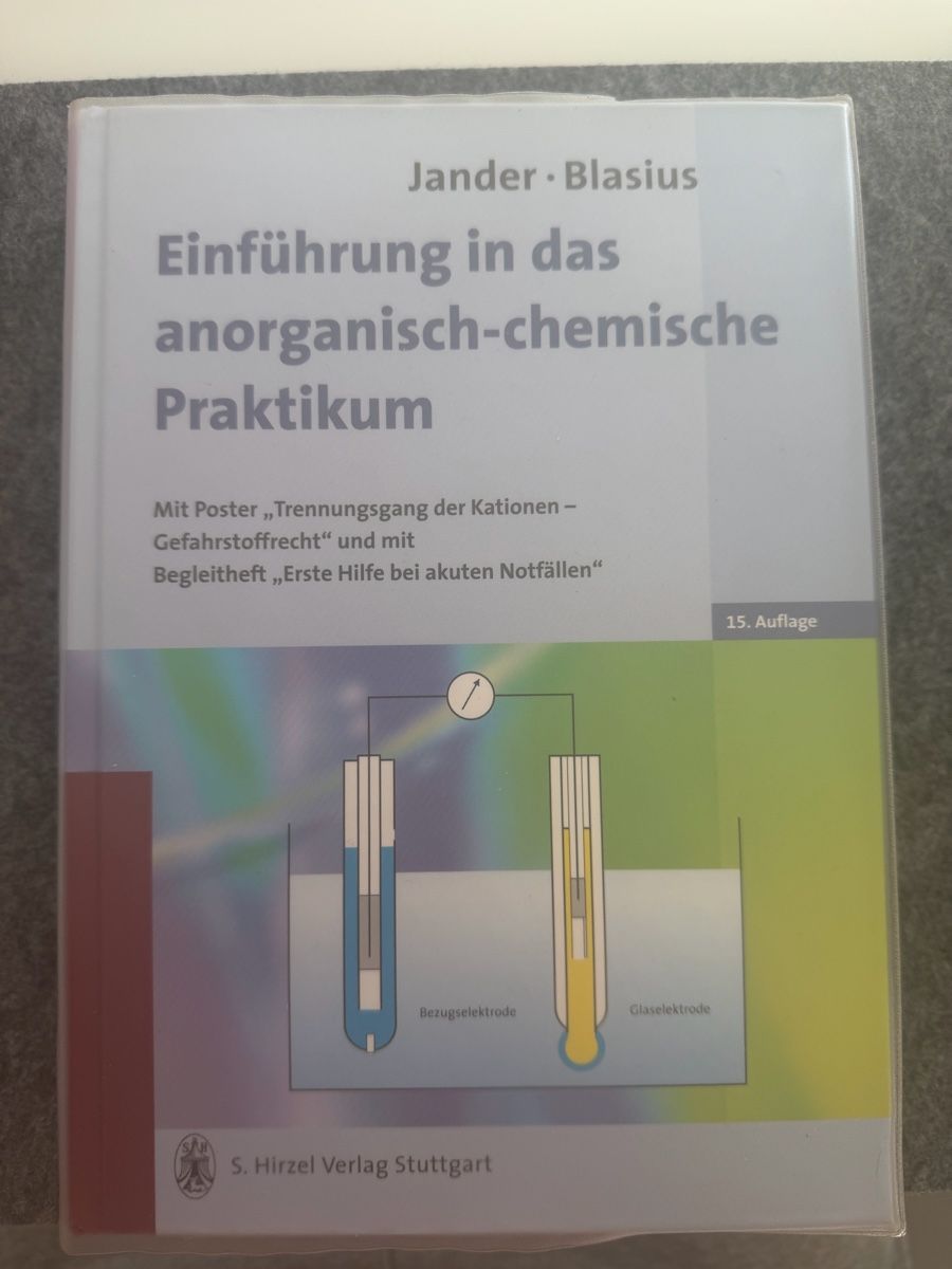 Bücher: Buch – Gebraucht aus Oftringen von roy_j87t