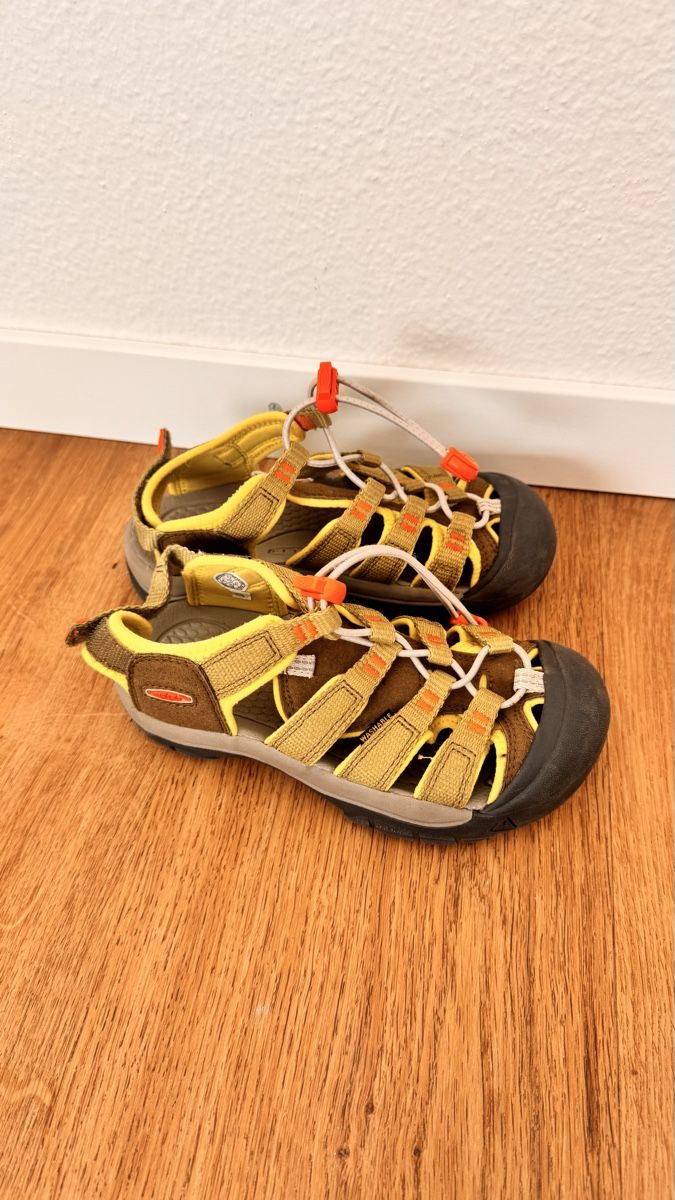 Scarpe per ragazzi: Kinder Sommerschuhe – Usato da Zürich venduto da Torrao87