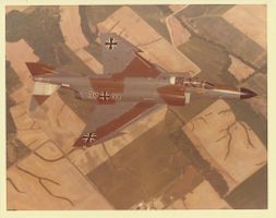 Pressefoto erste F-4F Phantom II auf Kodak Fotopapier