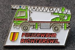 U070 - Pin Feuerweh Auto Richterswil