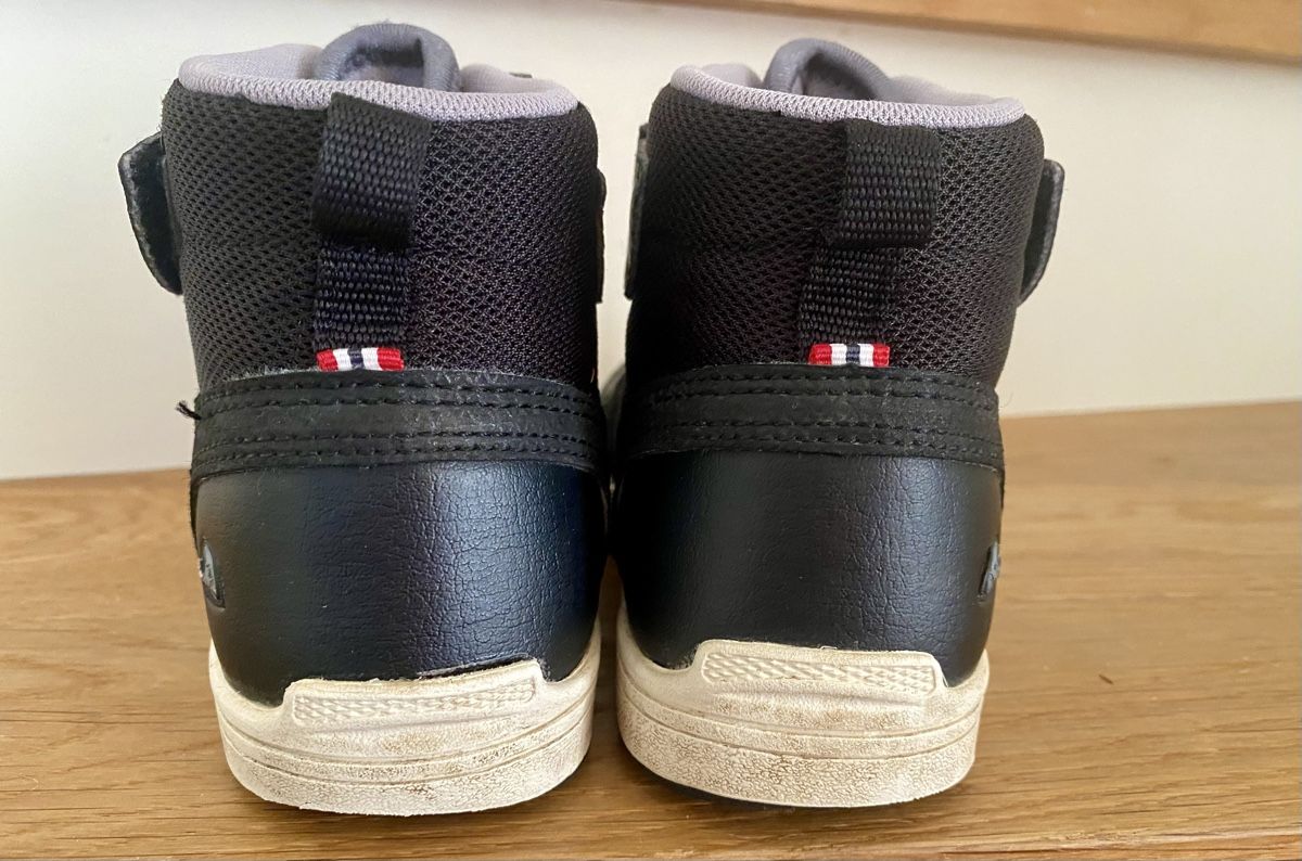 Viking Scarpe per ragazzi: Viking Herbstschuhe - Gr. 30 – Usato da Frenkendorf venduto da Kompasskind 5