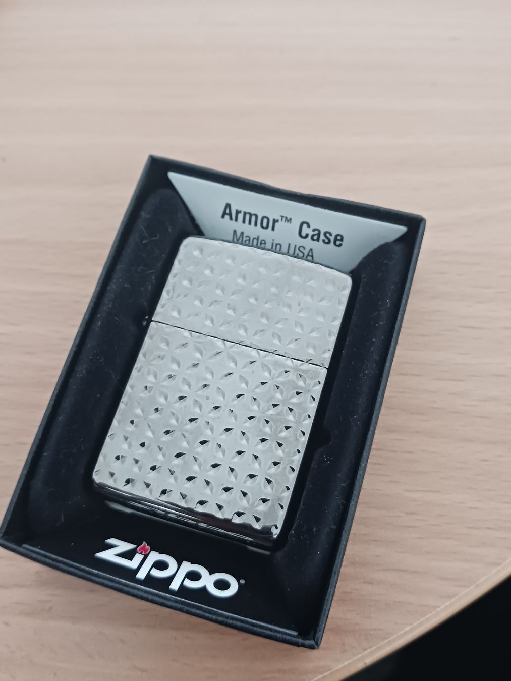Zippo Feuerzeuge: Zippo Armor Case  – Neu und originalverpackt aus Sion von aym_g5t9