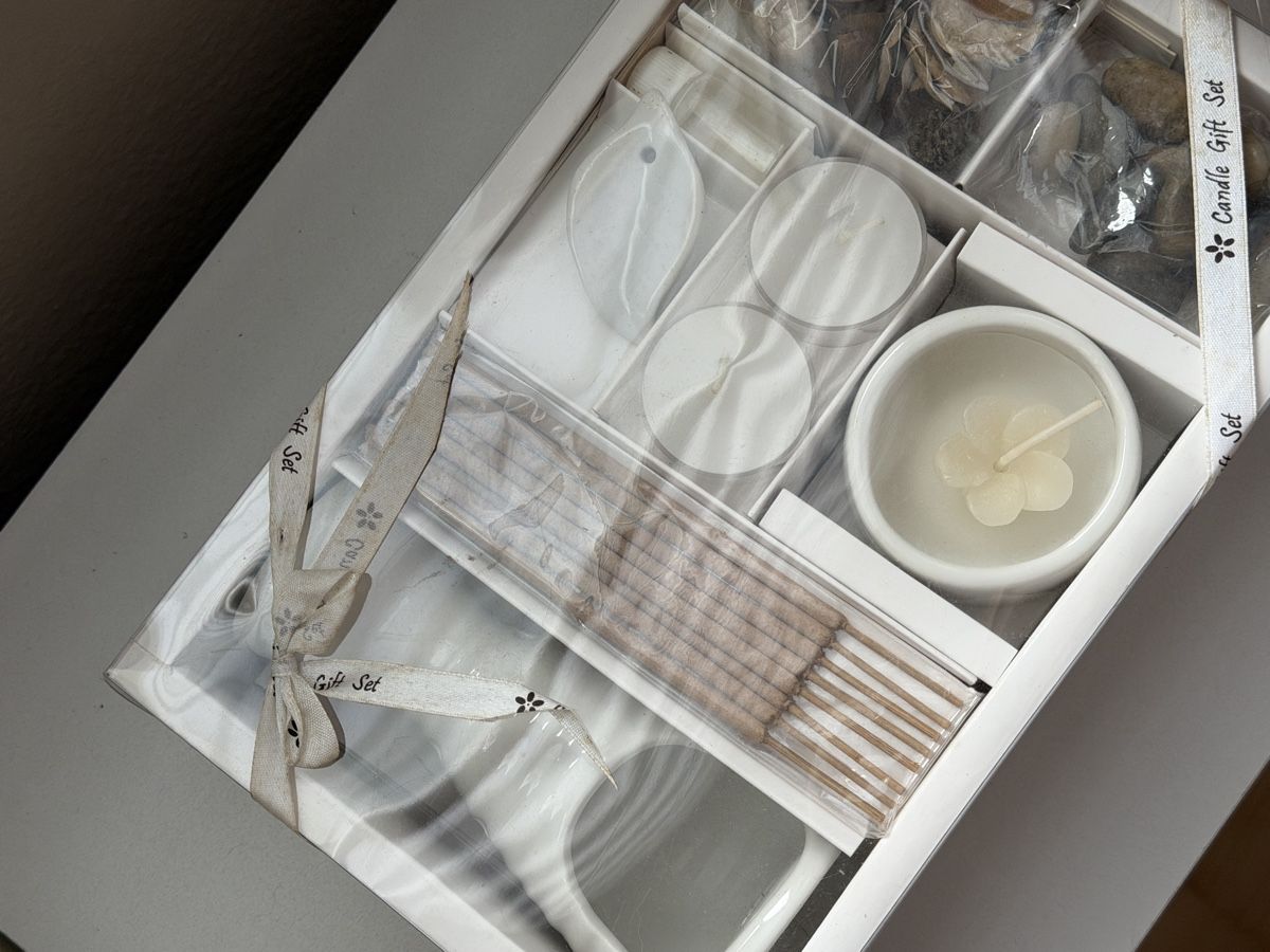 Candele: Geschenkset mit Duftkerzen und Räucherstäbchen  – Nuovo (secondo la descrizione) da Brunnen venduto da Evoiii 1