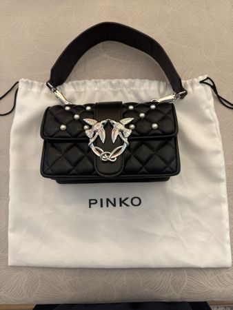 Pinko Tasche Love Mini neuwertig schwarz Leder Perlen Nieten