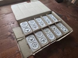 10x neue Old School AP Steckdosen Feller 6x11x4cm ab 1.-