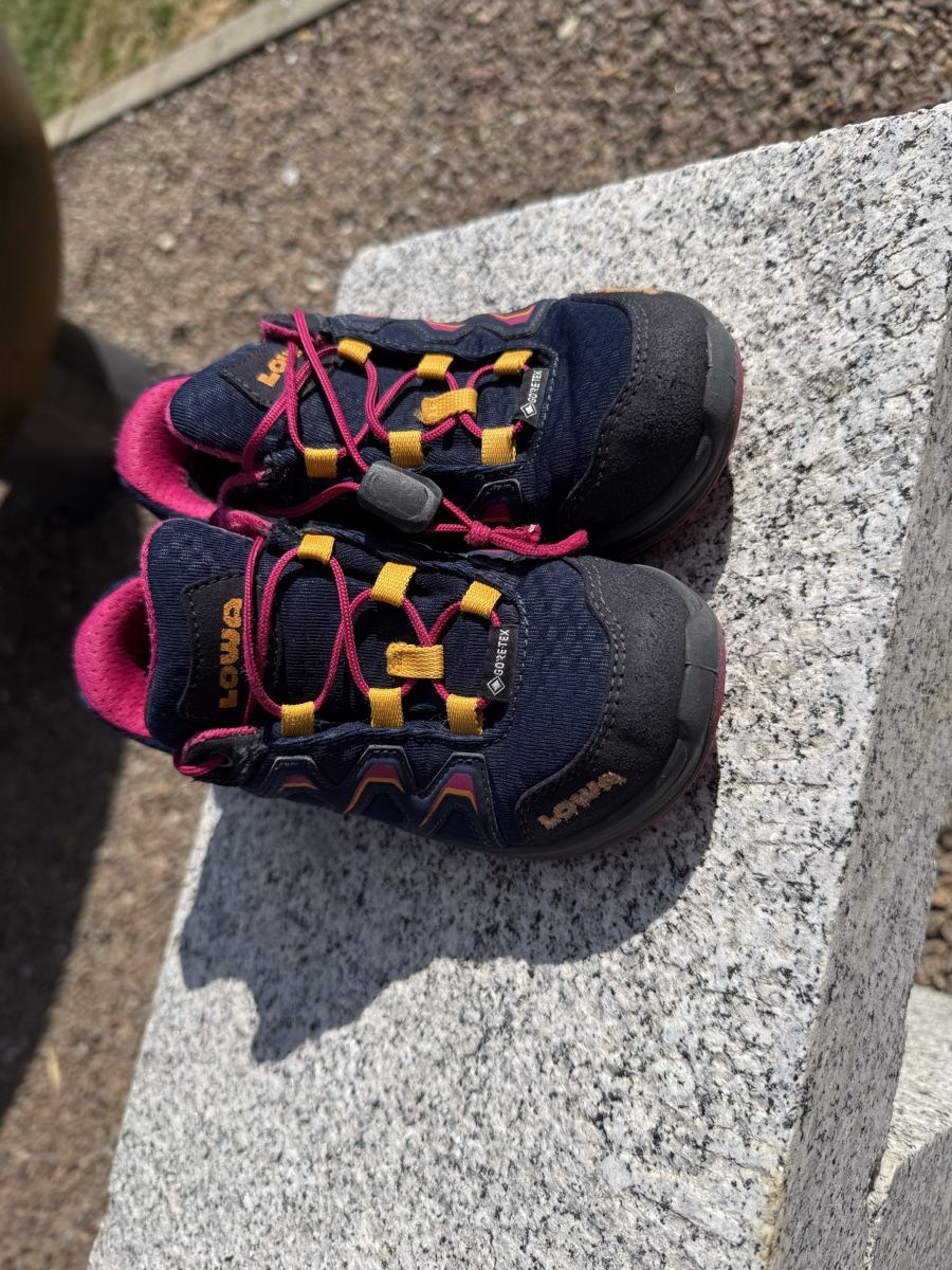 Schuhe für Jungen: Trekking Schuhe Lowa  – Gebraucht aus Oberuzwil von SaMa1986