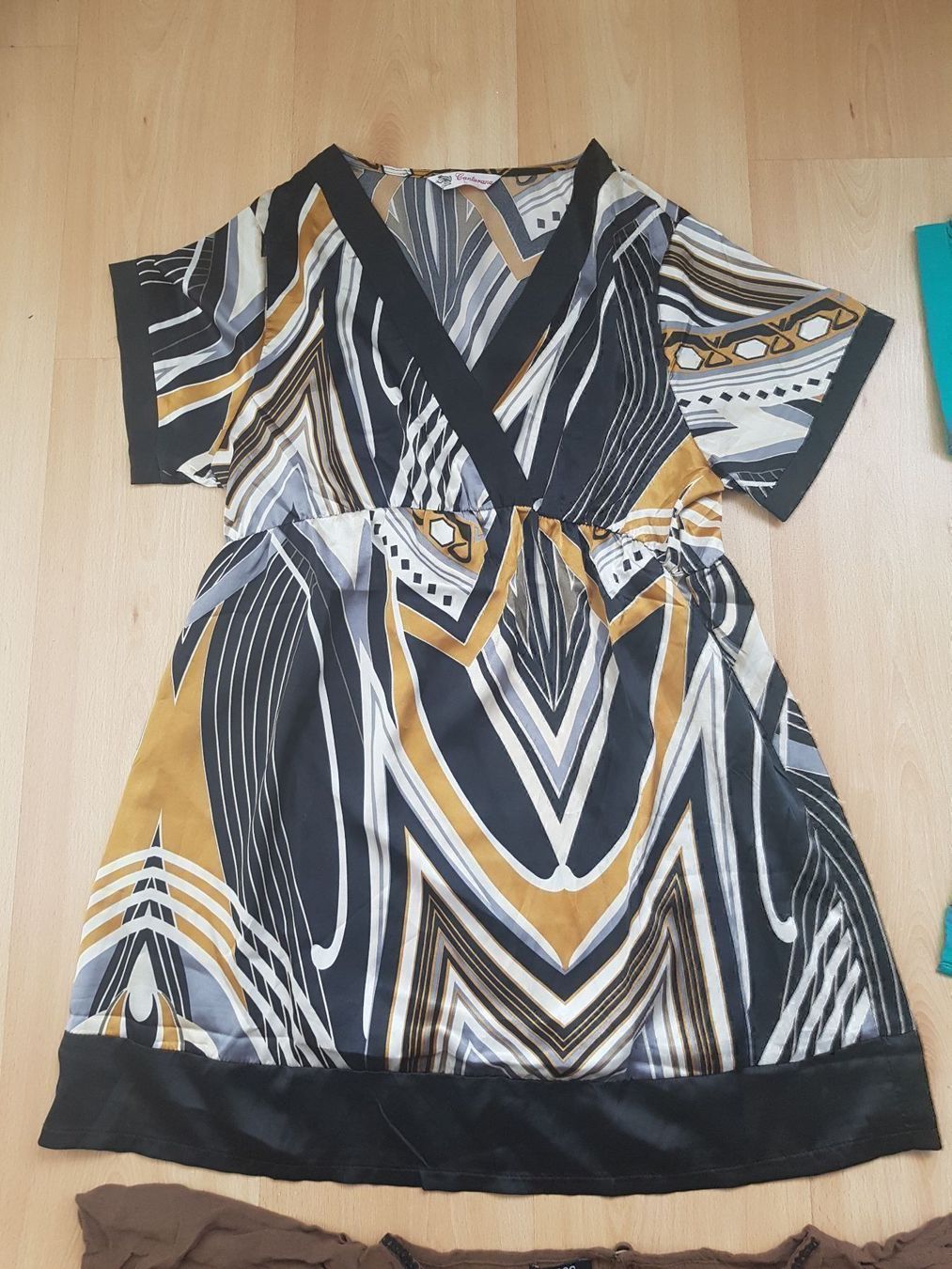 Blusen: Blusen 5 Teile Set Gr.40-42EUR – Neu (gemäss Beschreibung) aus Schöfflisdorf von CrRG21 5