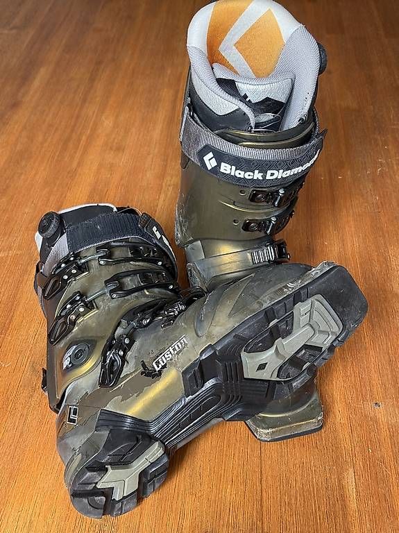 Skis: Skis et chaussures de Télémark – D'occasion à Chéserex par genuflector 3