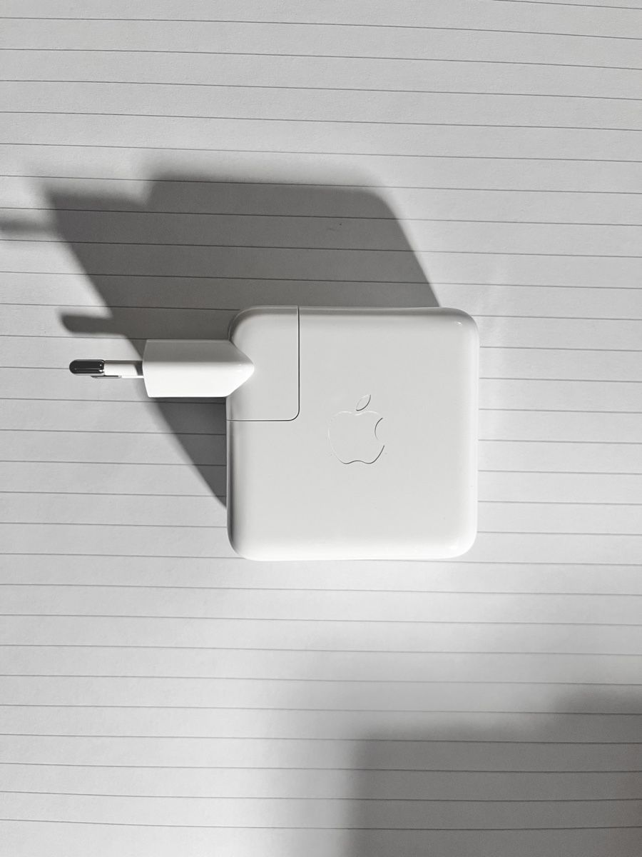 Apple Unità & Adattatore: Apple 70W USB-C Chargeur - Power Adapter – Nuovo (secondo la descrizione) da Genève venduto da guillemm