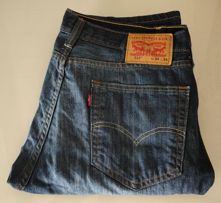 Levi's 514 Jeans W34 L34 dunkelblau guter Zustand