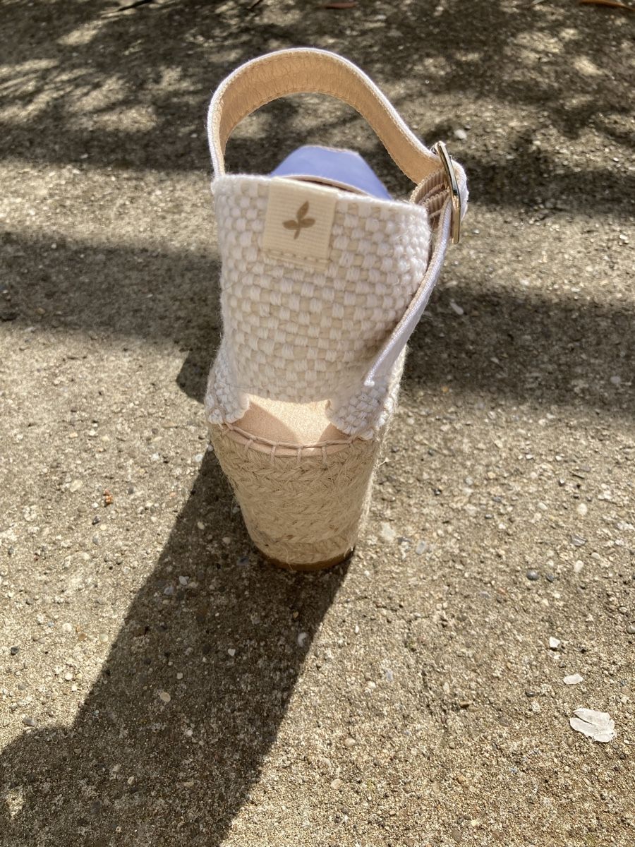 Scarpe da donna: Weisse Sommer Espadrilles Keilabsatz Gr. 39 – Nuovo e nell'imballaggio originale da Niedergösgen venduto da Eden07 2