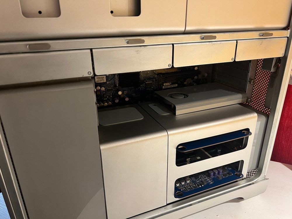 2 MacPro - aus 2 mach 1 - für Mac-Freaks ***ab Fr. 1.--*** | Kaufen auf ...
