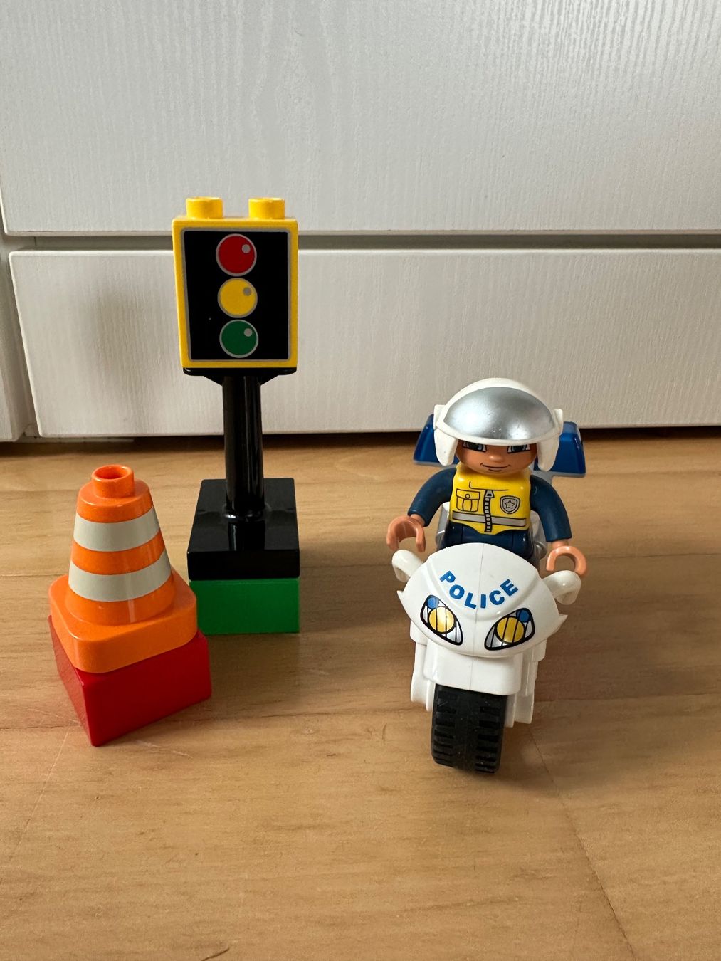 Lego Kit di costruzioni: LEGO DUPLO Polizei 5679 Motorrad – Usato da Ziefen venduto da elika