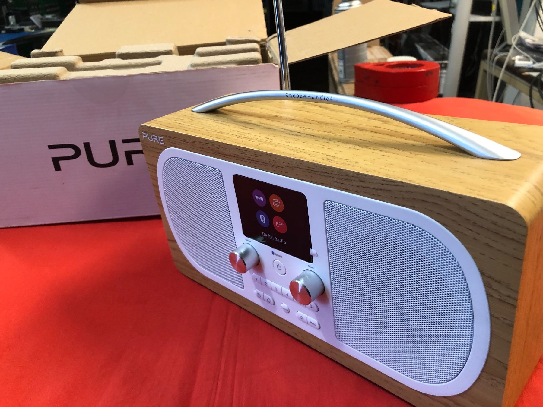 Radios: Pure DAB+ Radio Modell Evoke H6 Bluetooth – Neu und originalverpackt aus Neerach von Arbimus