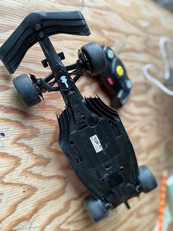Modellautos: Rastar RC F1 Ferrari 75 1:18 – Gebraucht aus Knutwil von Momon 2