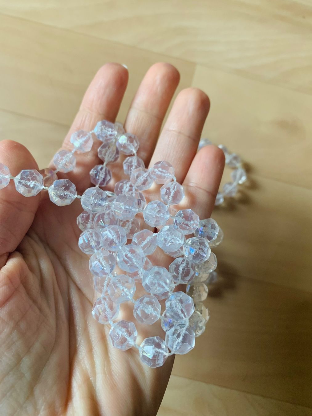 Catenine: Lange Transparente Perlenkette – Usato da Zürich venduto da Angela_Fashion_Lover 1